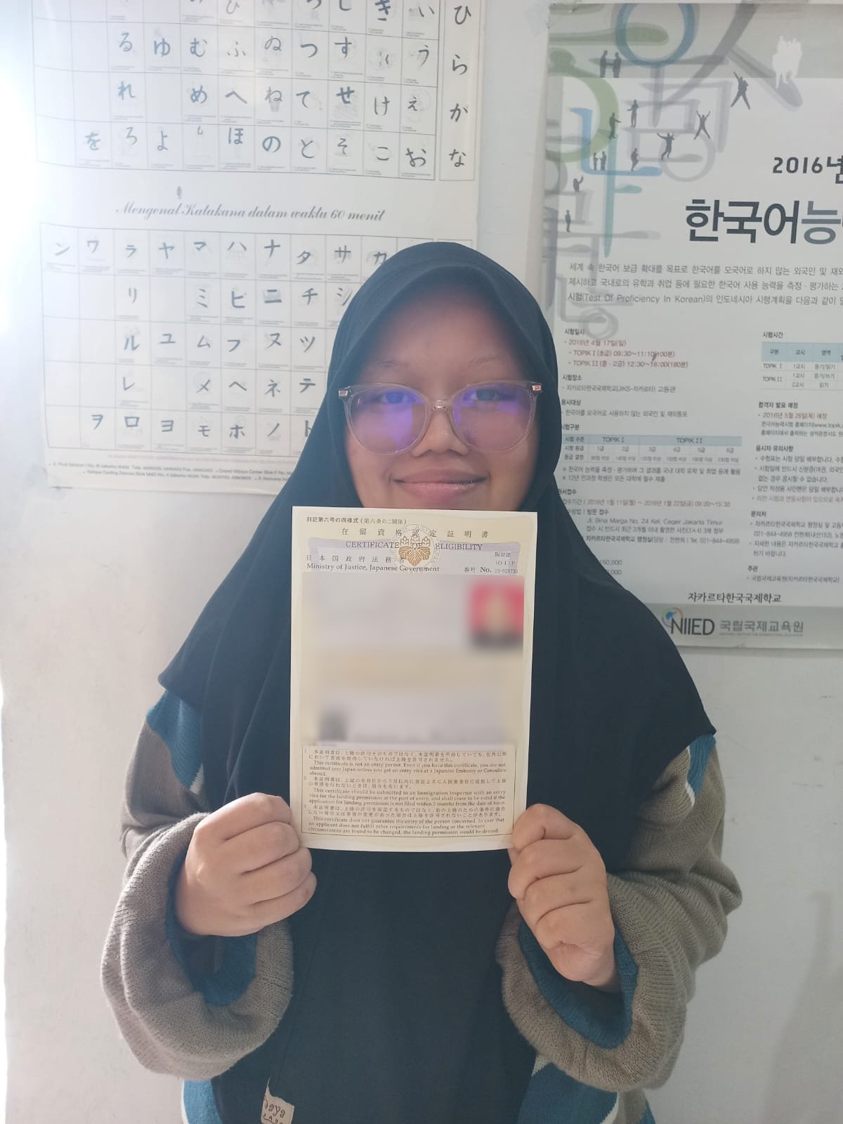 Siswa MCI menerima Certificate of Eligibility (COE) untuk ke Jepang