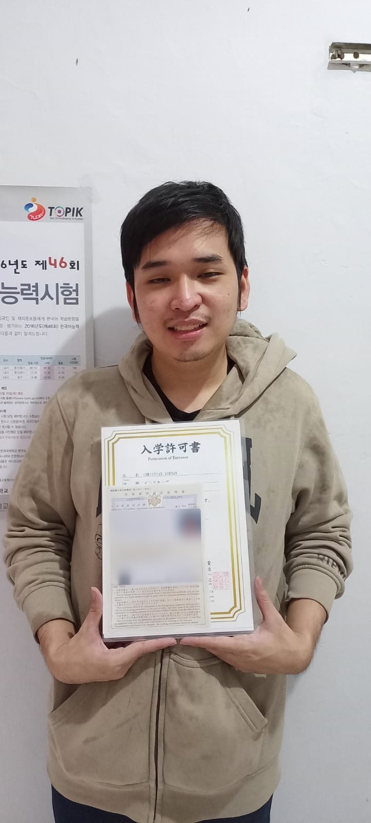Siswa Mirai College menerima Certificate of Eligibility Jepang